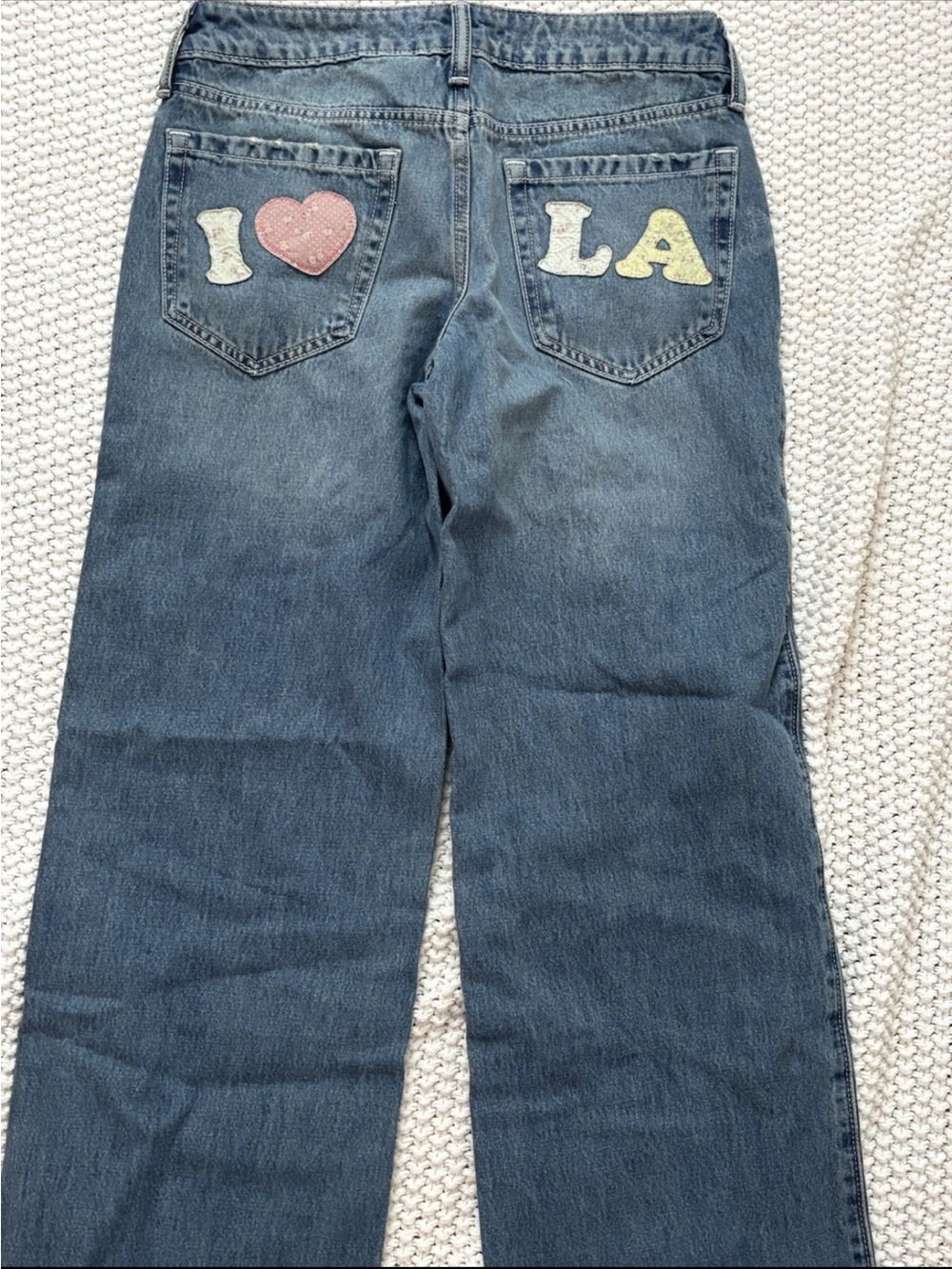 Hollister I Heart LA Embroidered Back-Pocket  Blue Women’s baggy Jeans low rise